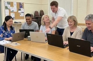 Group computer tutoring session